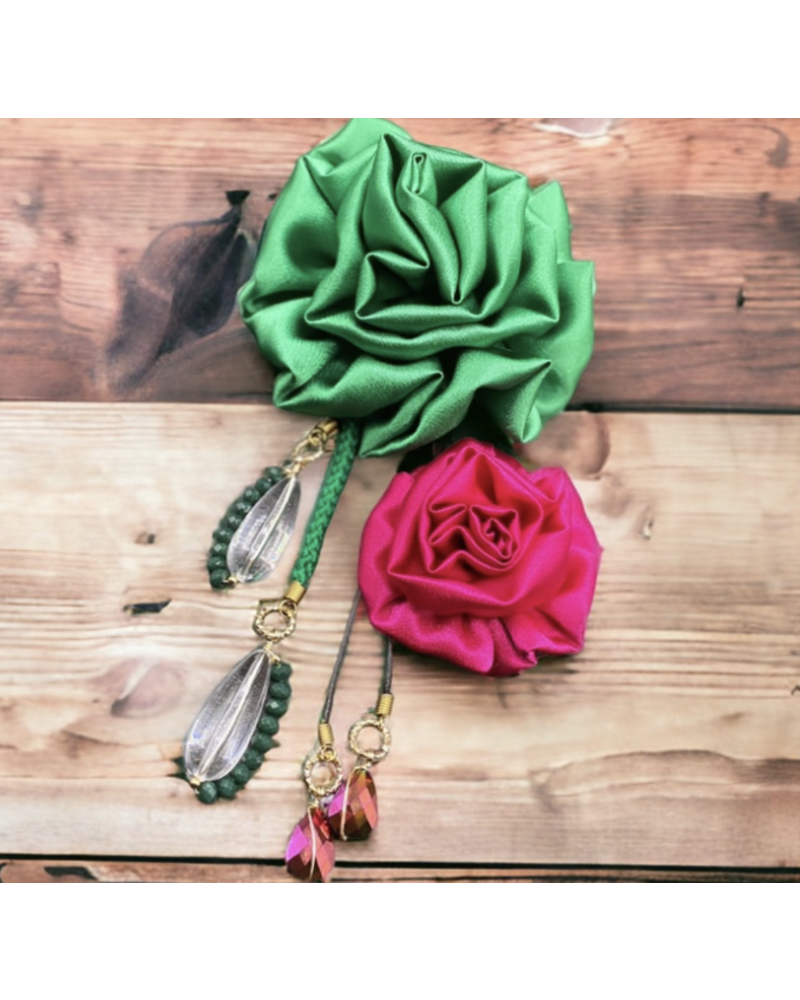 small flower choker with cord