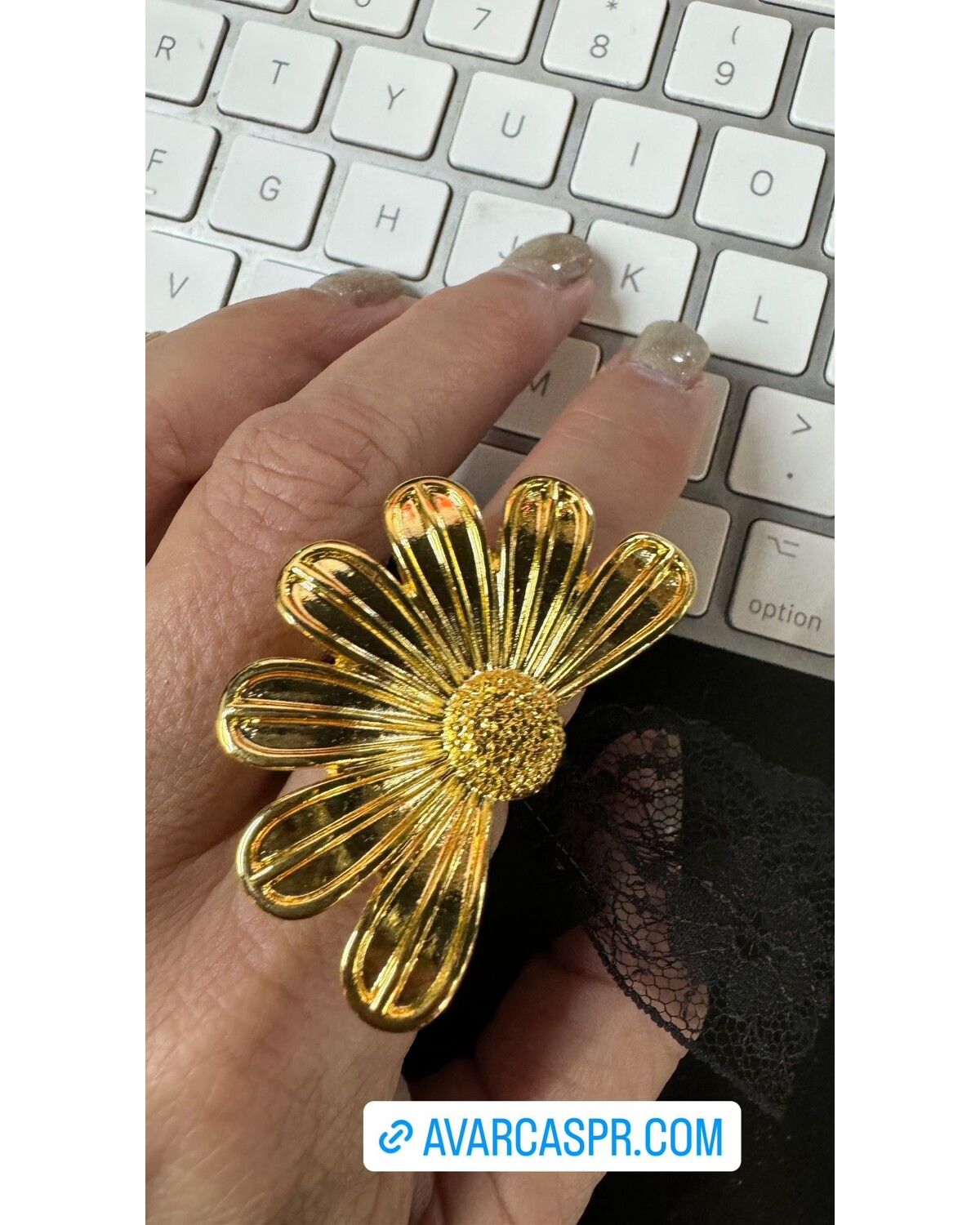 Flower Set by Amanda Machado
