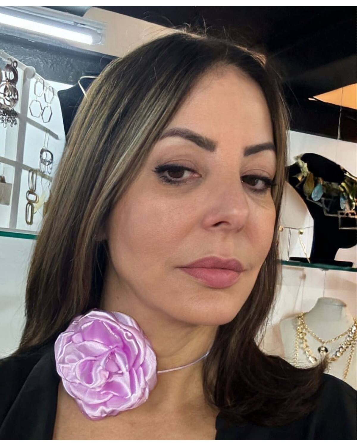Lila Flower Choker