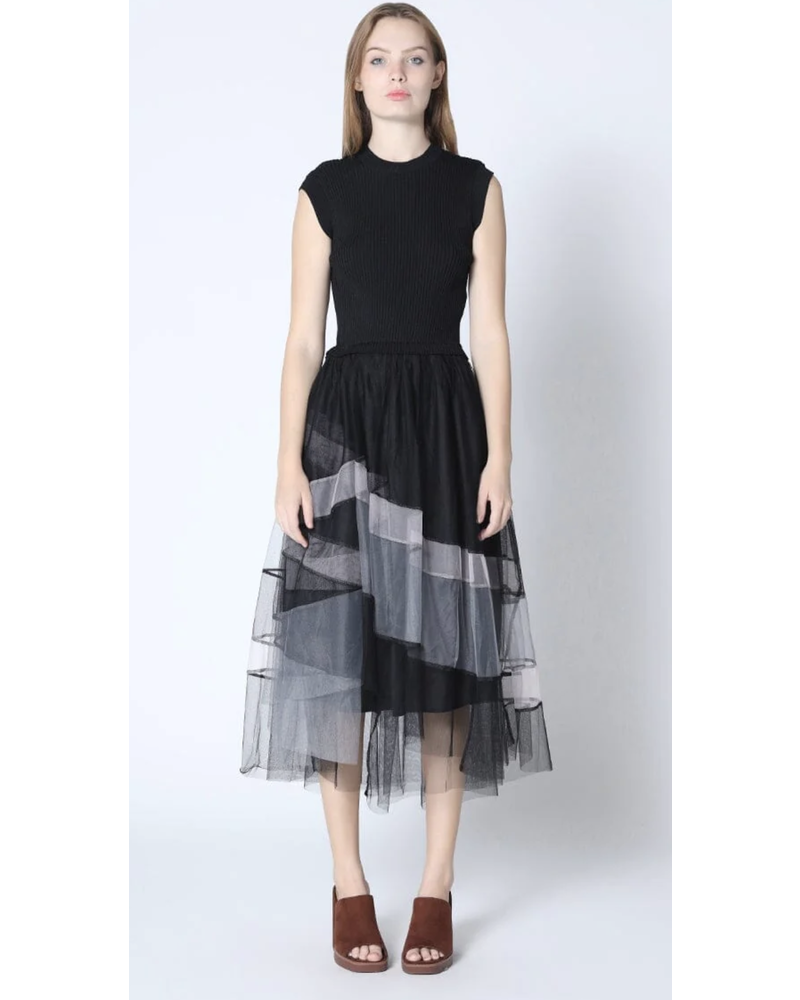 Sleevless A-Line Long Dress w/ Pleated Tulle Skirt