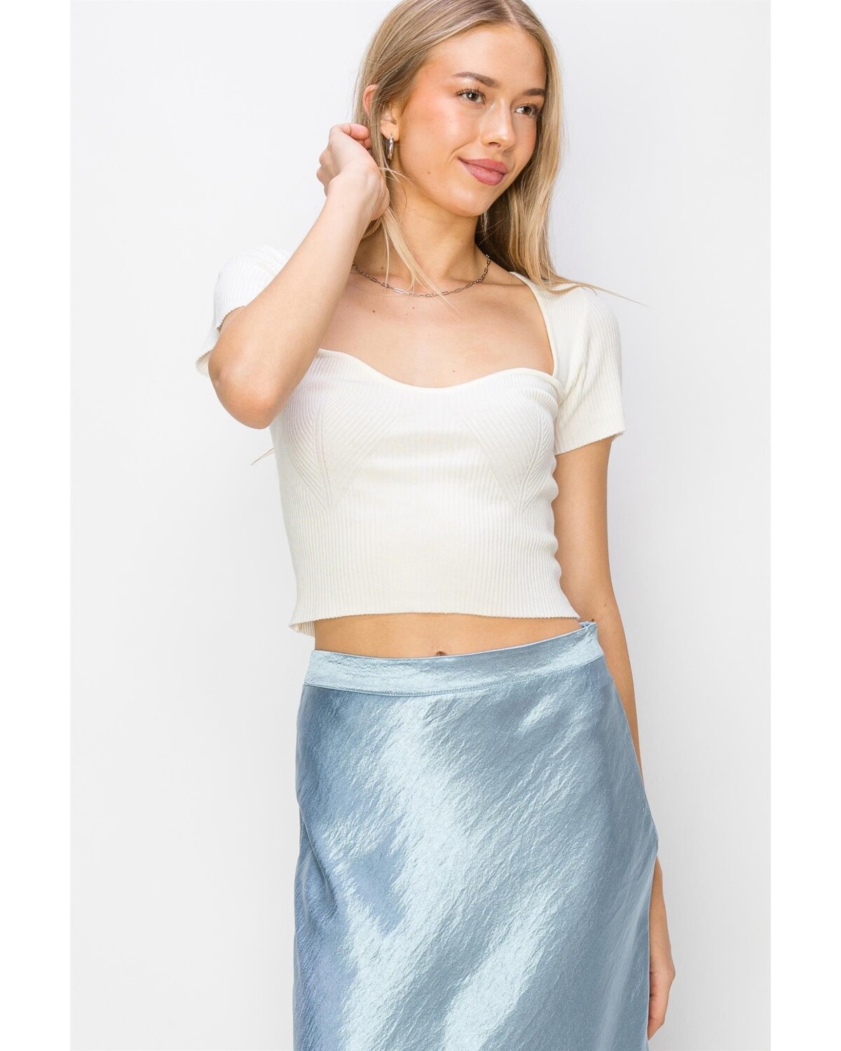 SWEETHEART NECK CROP TOP