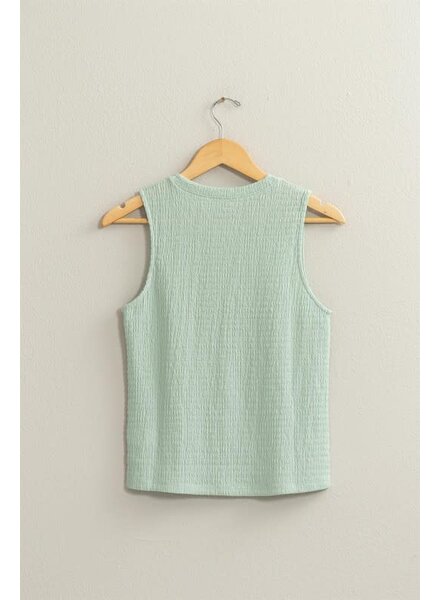 RELAXED FIT SLEEVELESS TOP. Mint