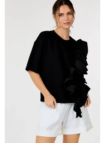 RUFFLE FRONT 3/4 SLEEVE TOP black