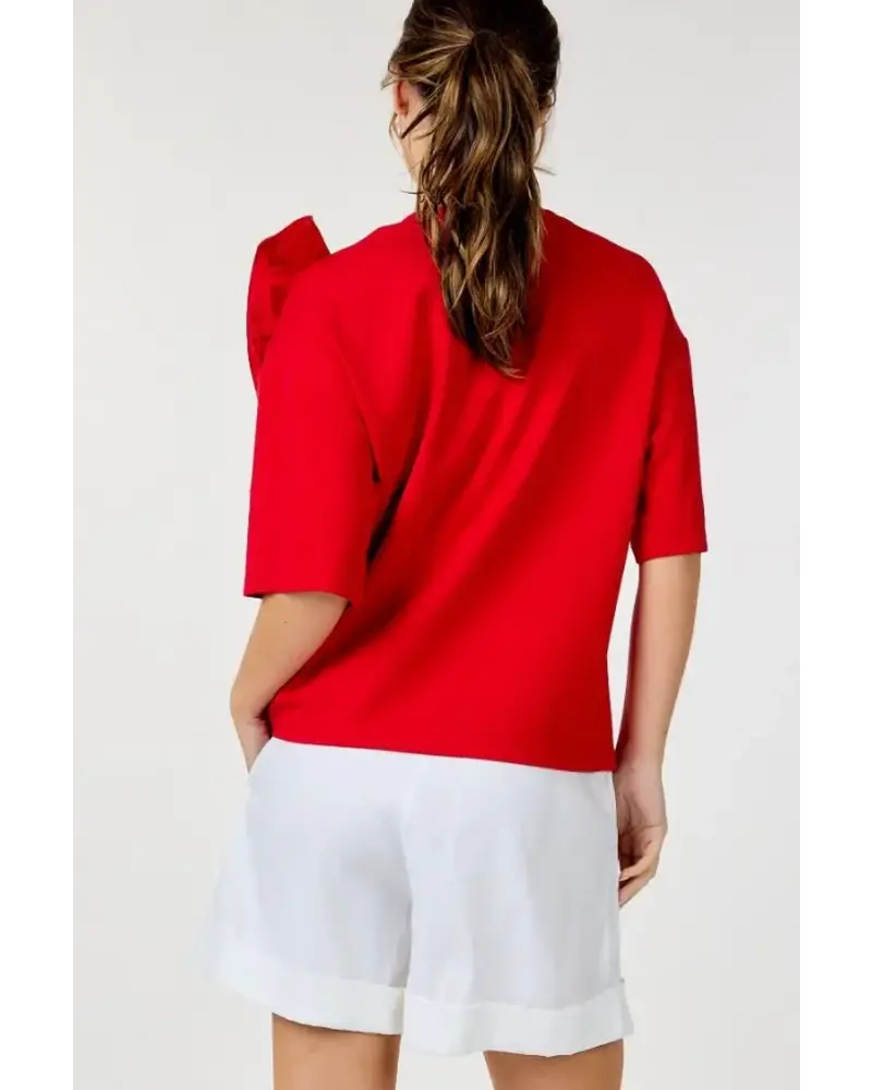 RUFFLE FRONT 3/4 SLEEVE TOP red