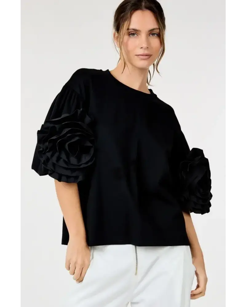 ROUND NECK SOLID TOP WITH FLOWER DETAIL Black