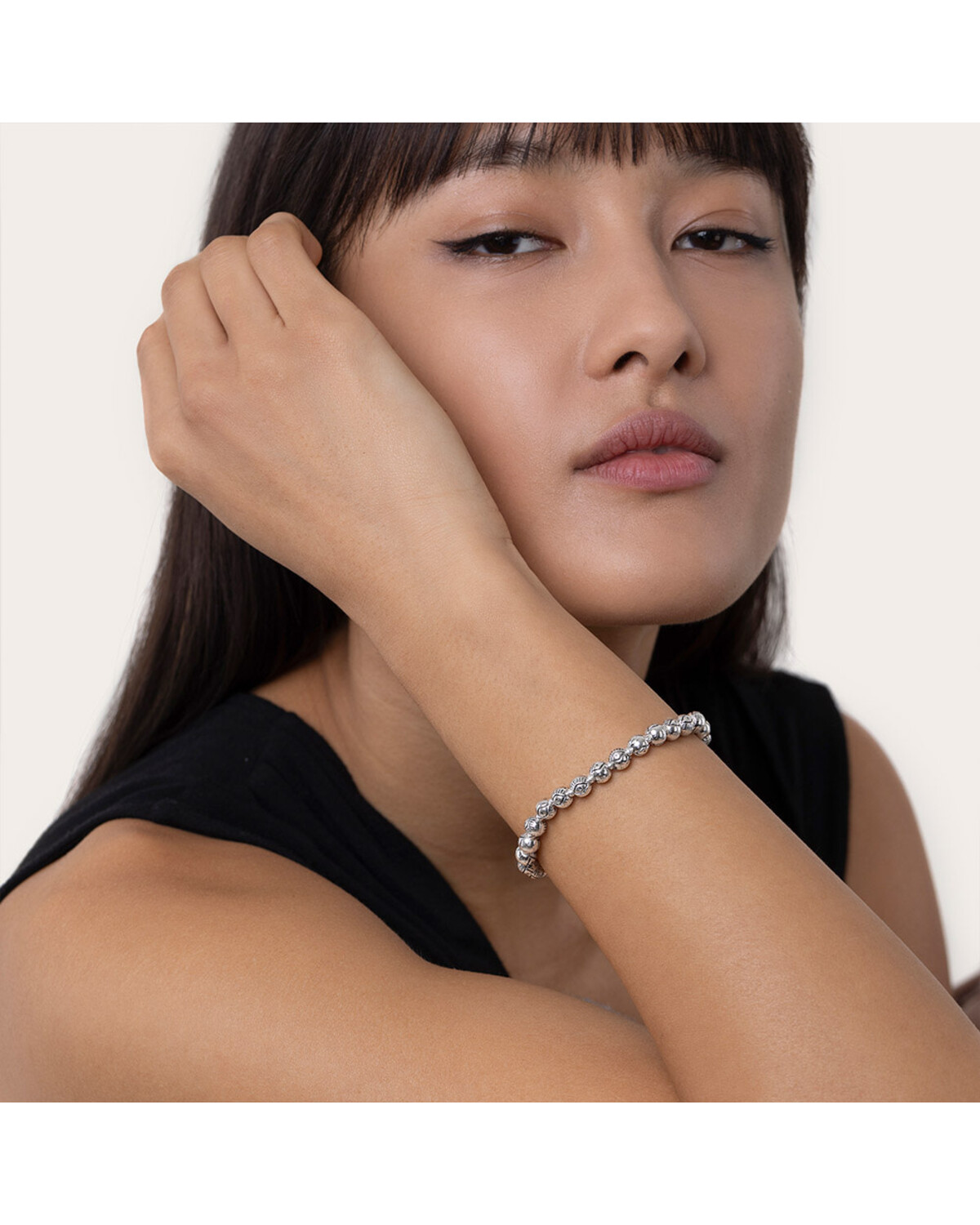 LO00157BRACCIALE ELASTICO SFERE OCCHI