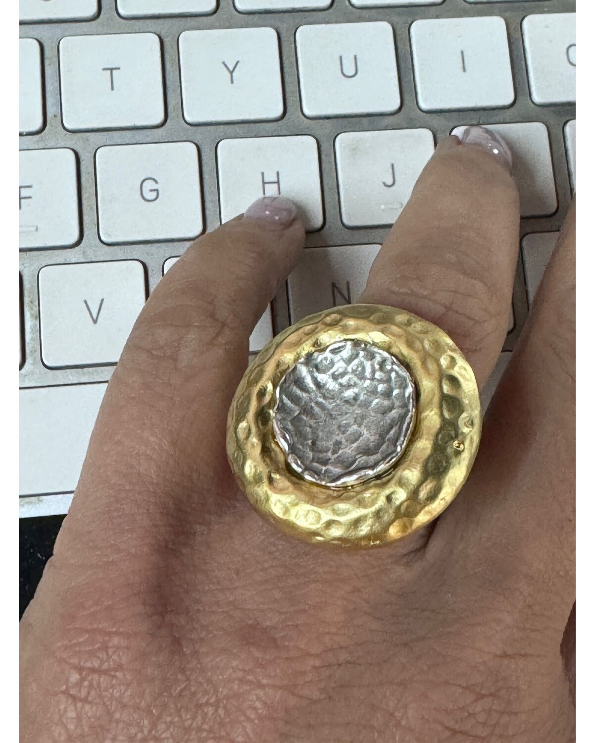 Gold/s adjustable ring