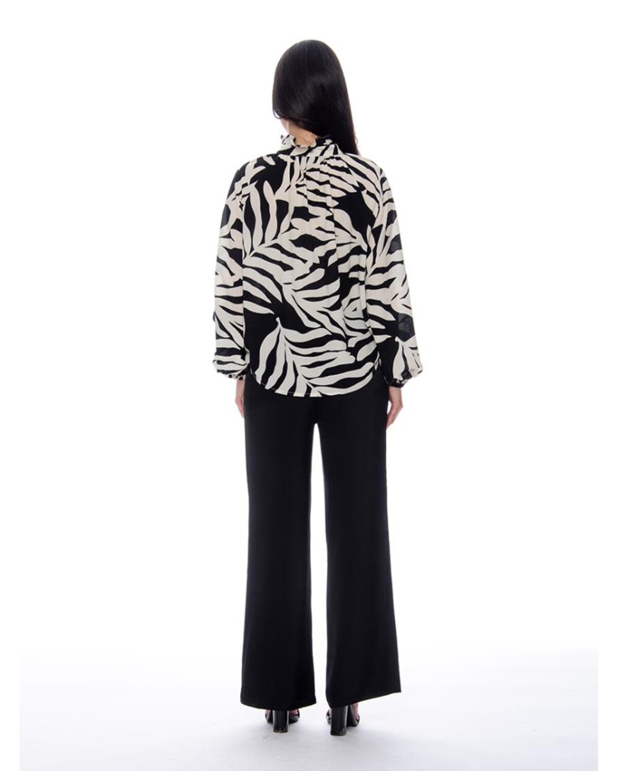 Tropical Foliage Self Tie Frill Mock Neck Top Gracia