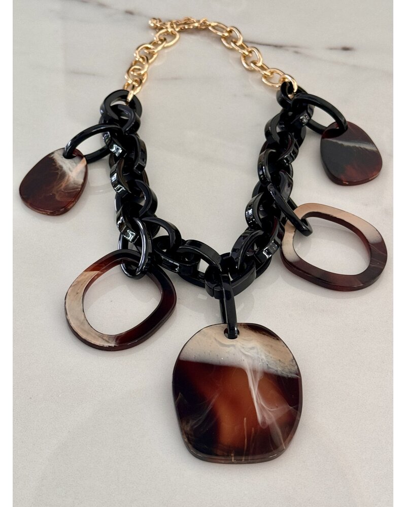 Amber waves necklace