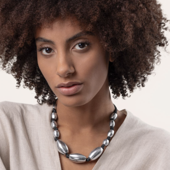 Collares