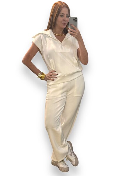 SHORT SLEEVE QUARTER Lounge wear set