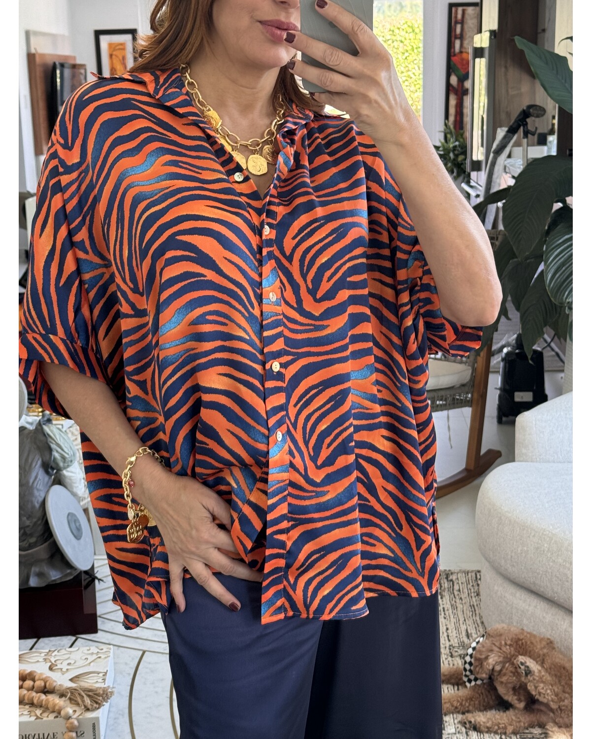 Metallic Tiger Buttom Blouse