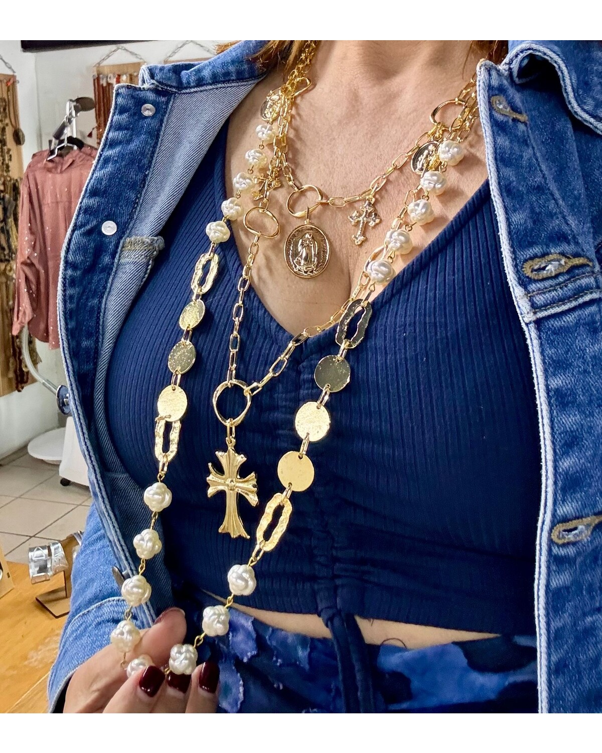 3 layers virgin necklace