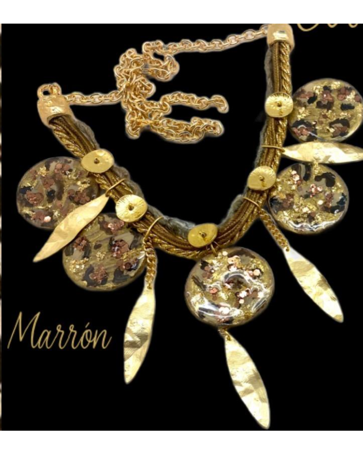 Selva Dorada Collar b la btq & AvarcasPR