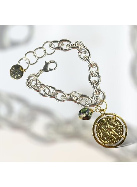 Gold medal bracelet by 4 soles