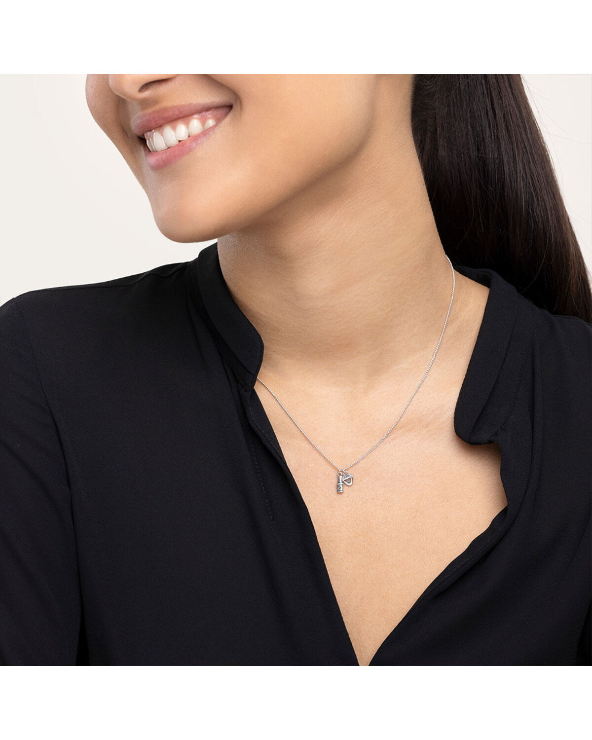 GB1000COLLANA TRUCCO