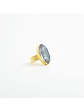 Anillo con Cristal Ovalado