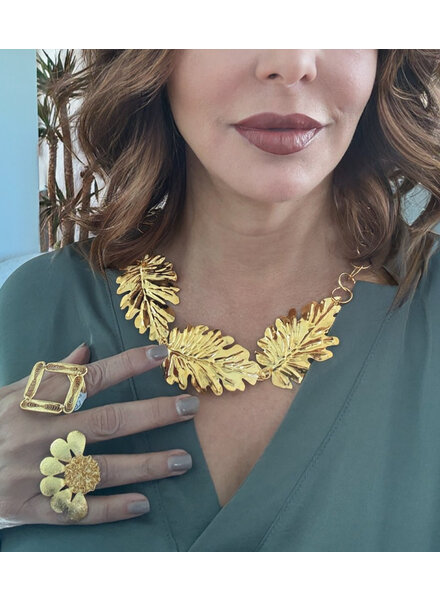 Golden leaves neck & rings(sold separately)