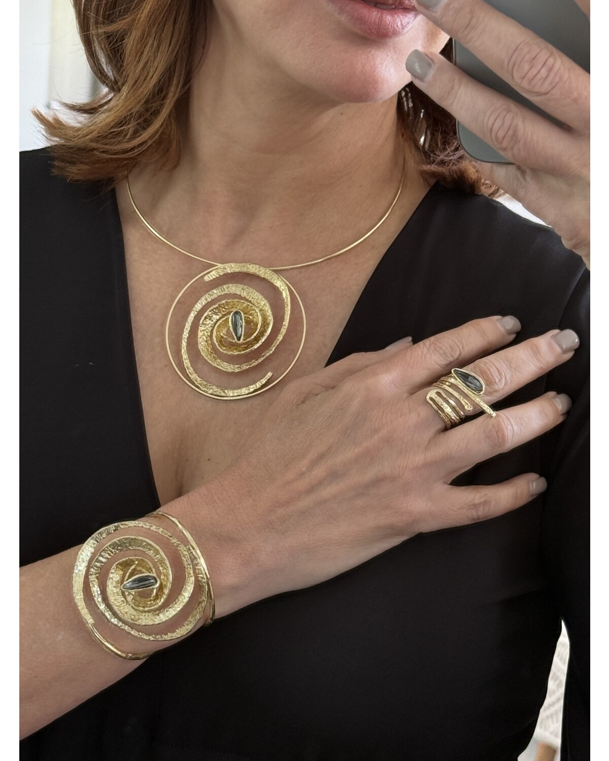 Golden spiral jewelry set