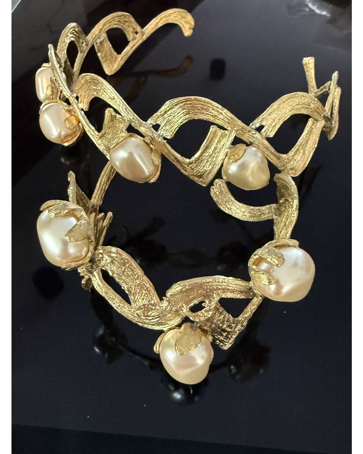 Baroque Pearl and Gold Jewelry (sold separetly)