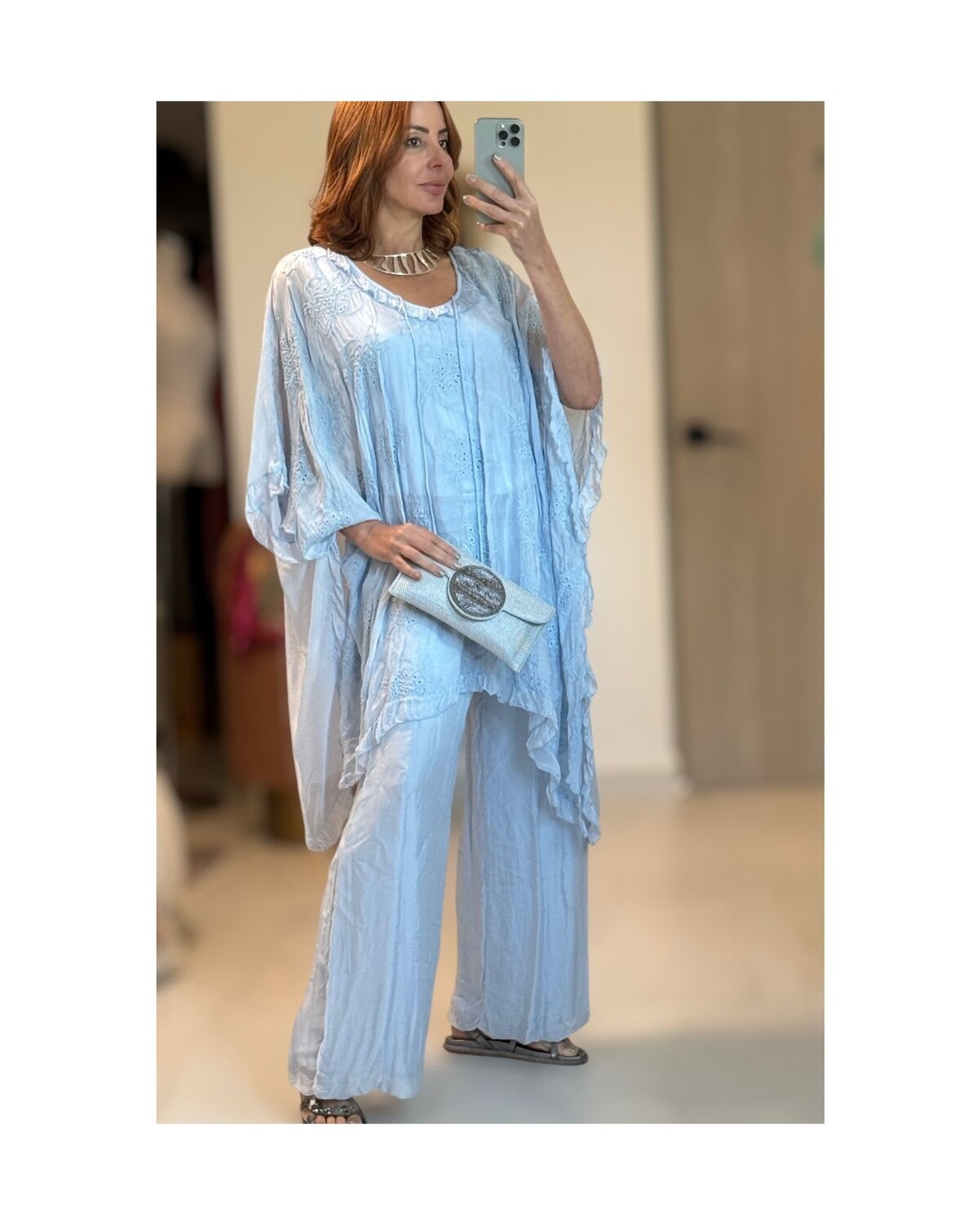 ONE SIZE SILK EMBROIDERED TUNIC AND PANTS SET(more Colors)