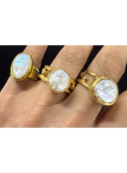 Pearl Adgustable Rings