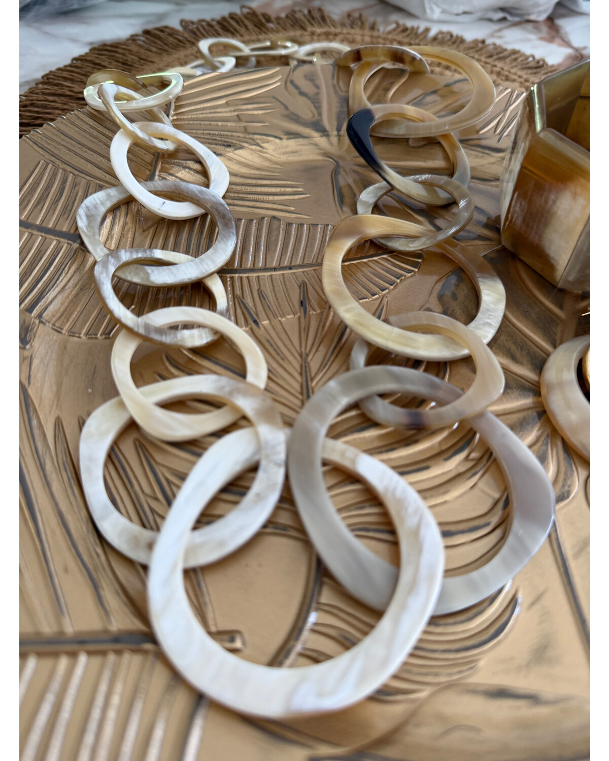 African accents 1 natural horn