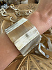 Elastic horn bracelet