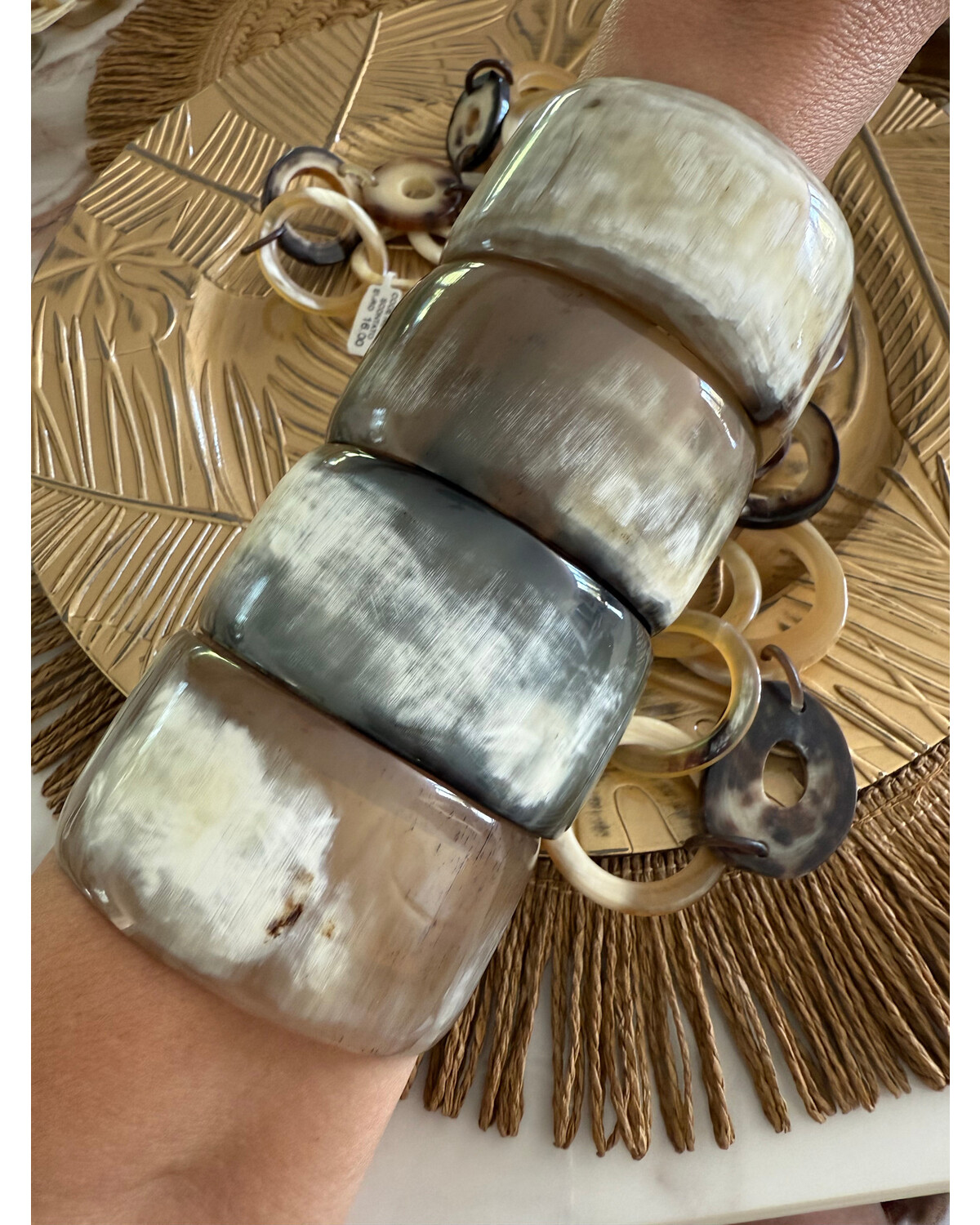 Natural horn cuff