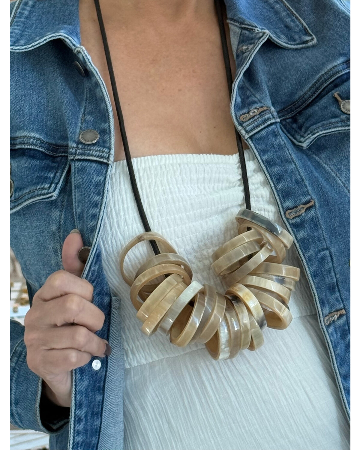 Natural ring horn necklace