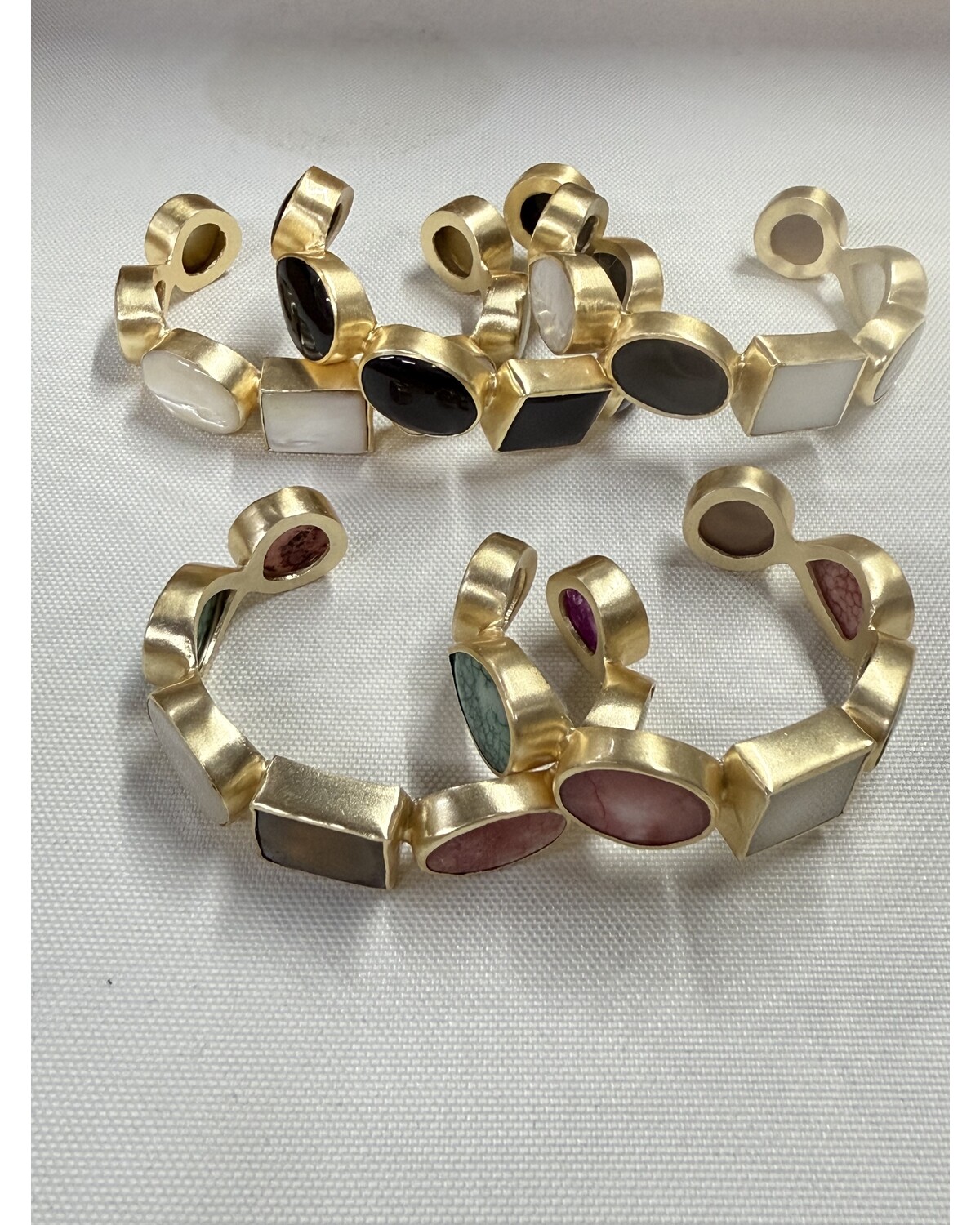 Quartz Bold Bicolor Cuff