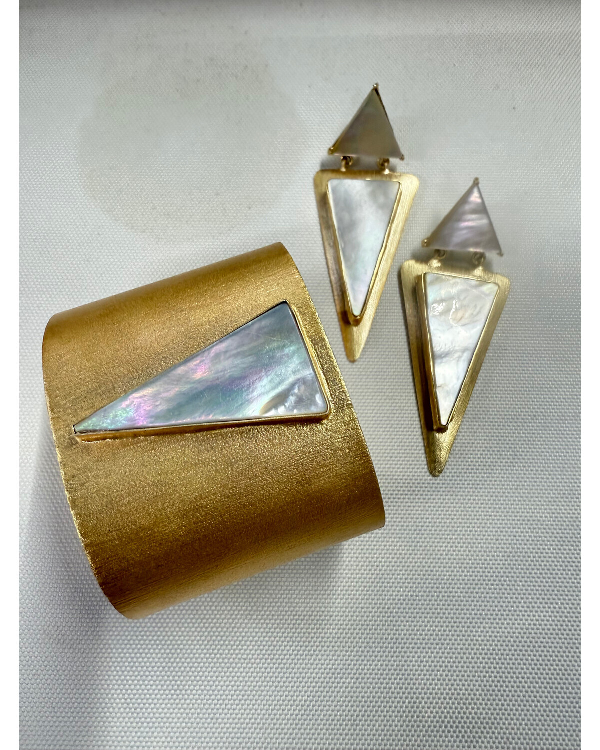 Geometric Mother-of-Pearl Set