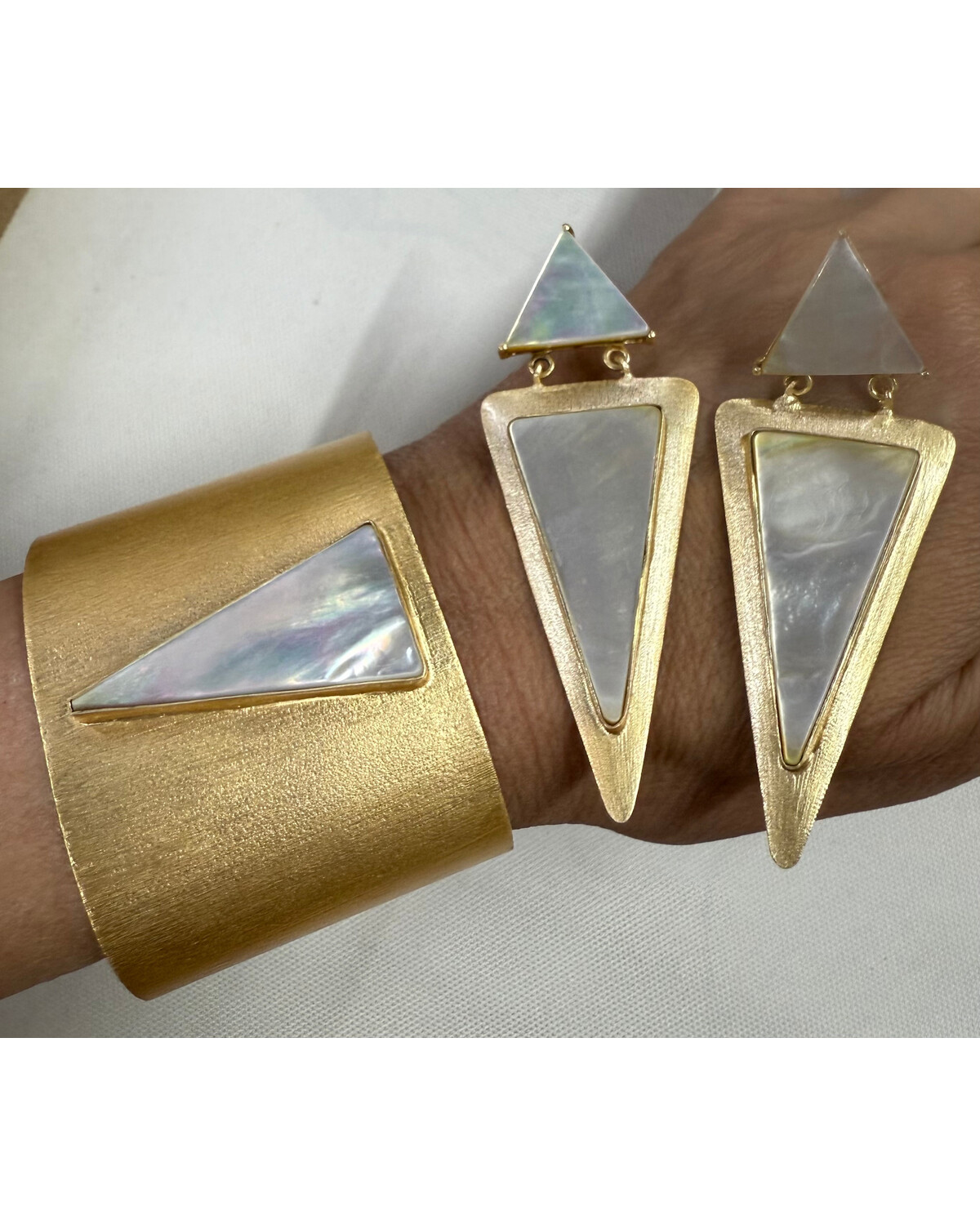 Geometric Mother-of-Pearl Set