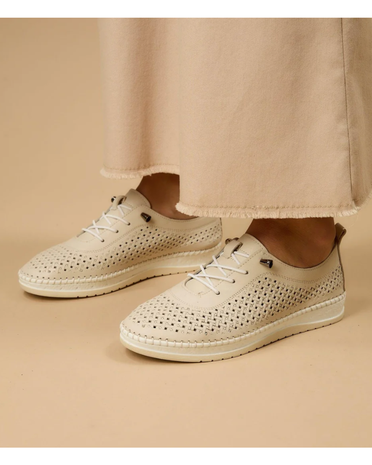Shoella Beige