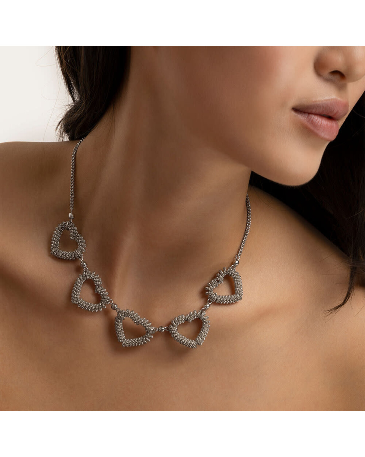mi1126COLLANA SAGOME CUORI