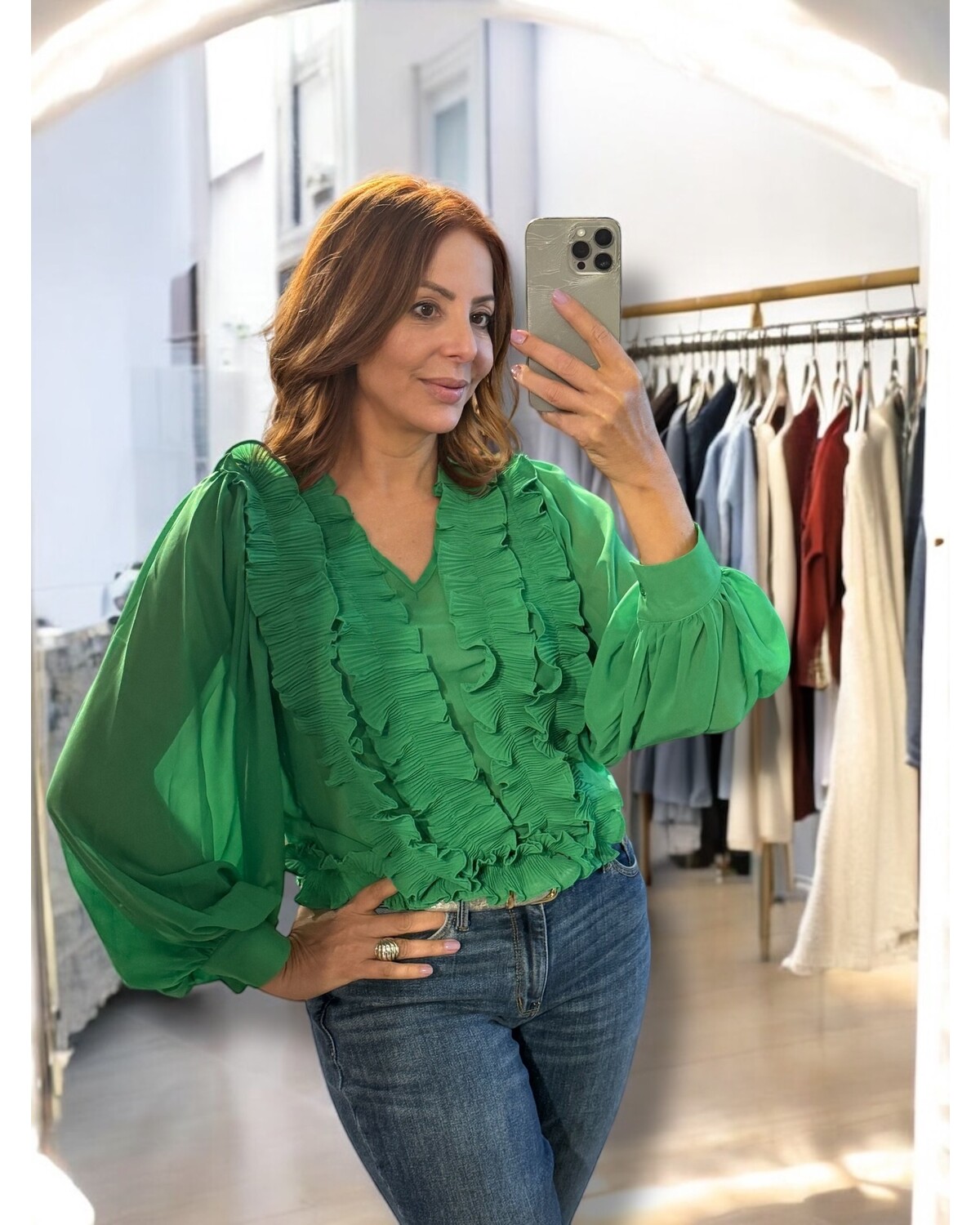 VNECK RUFFLE Top