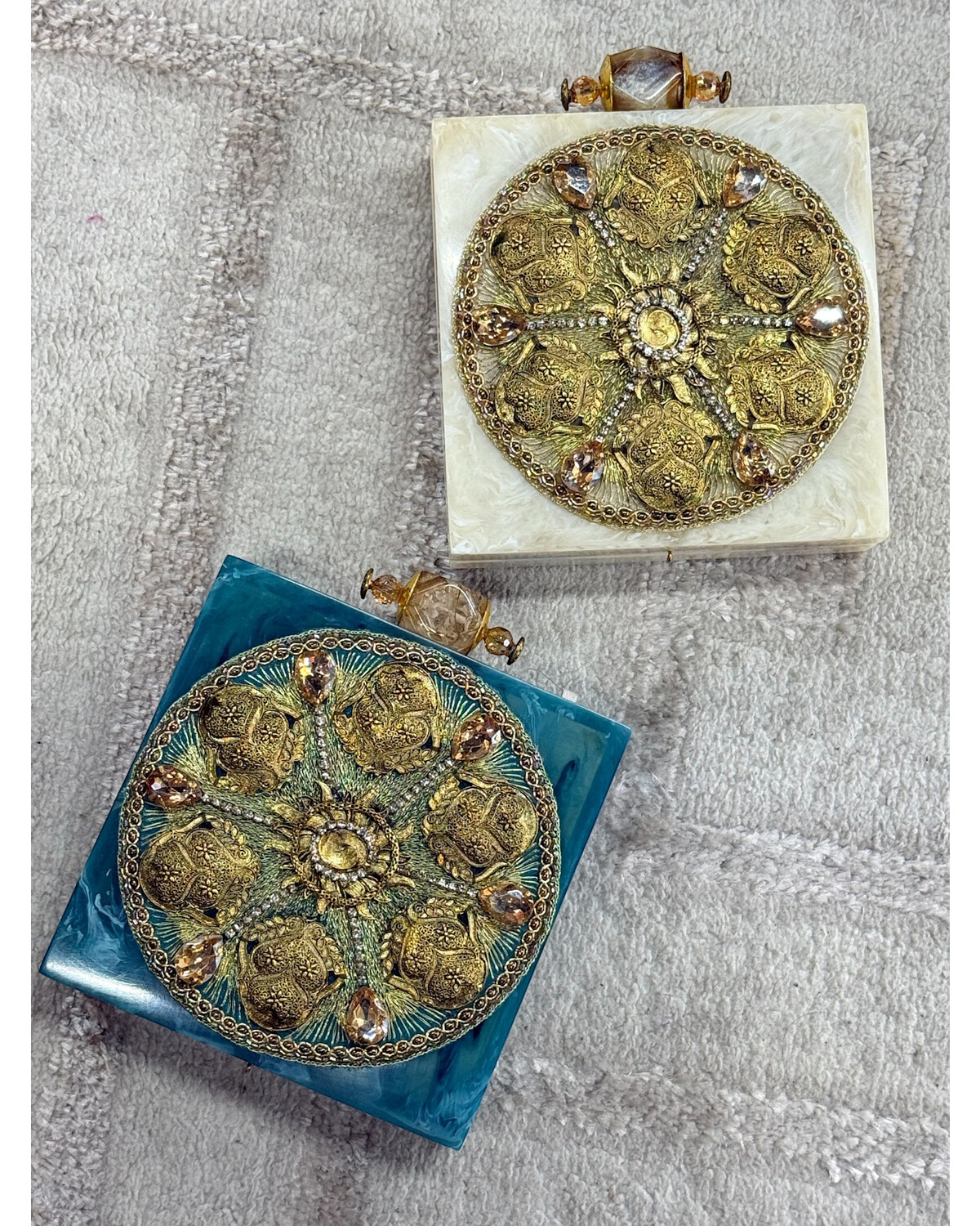 Mandala Gem Clutch