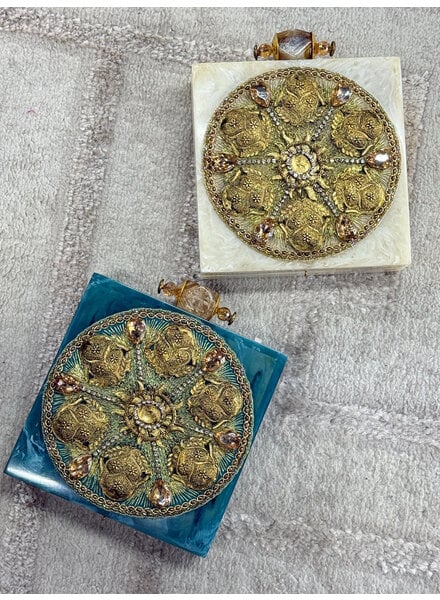 Mandala Gem Clutch