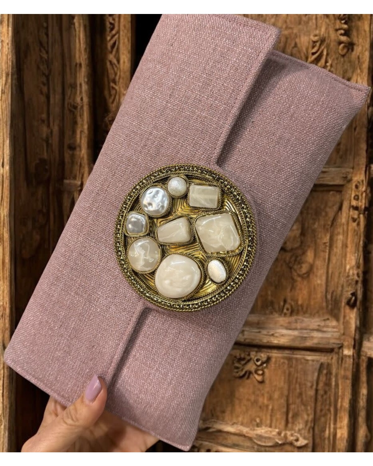 Elegant Circle Clutch