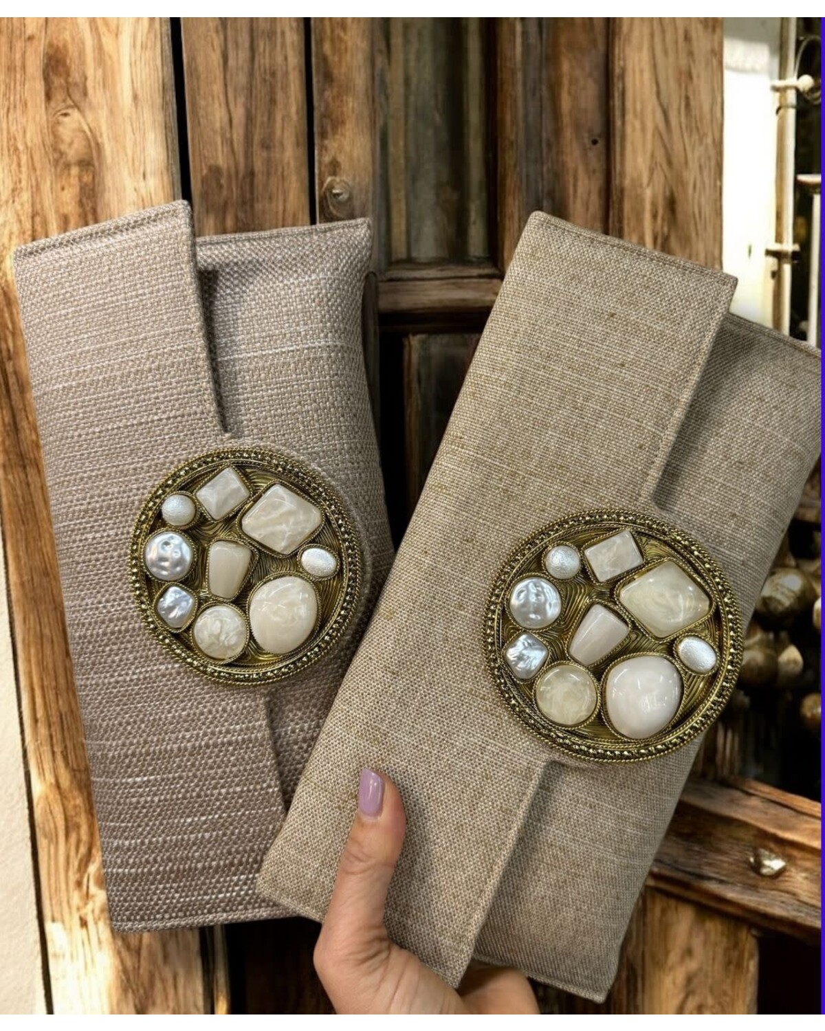 Elegant Circle Clutch 2