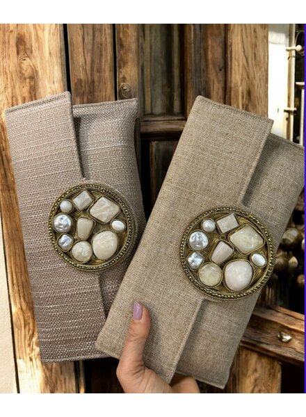 Elegant Circle Clutch
