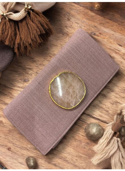 Quartz Gem Clutch