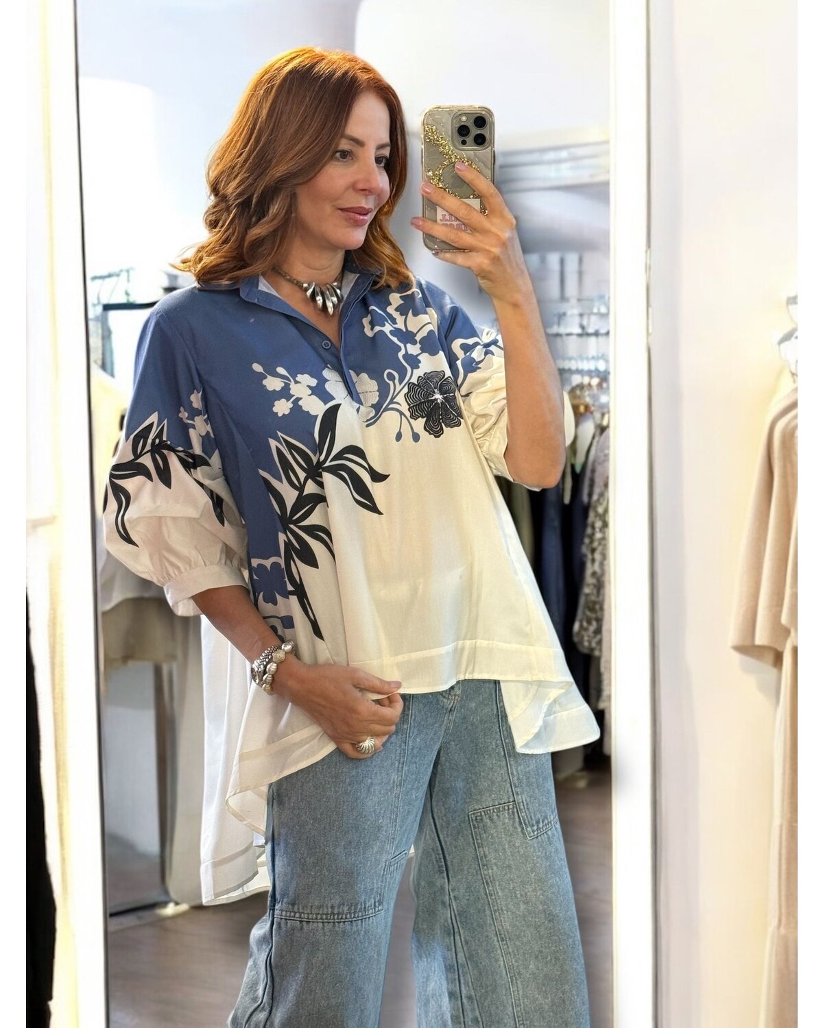 GATHERED SLEEVE HI-LO TOP