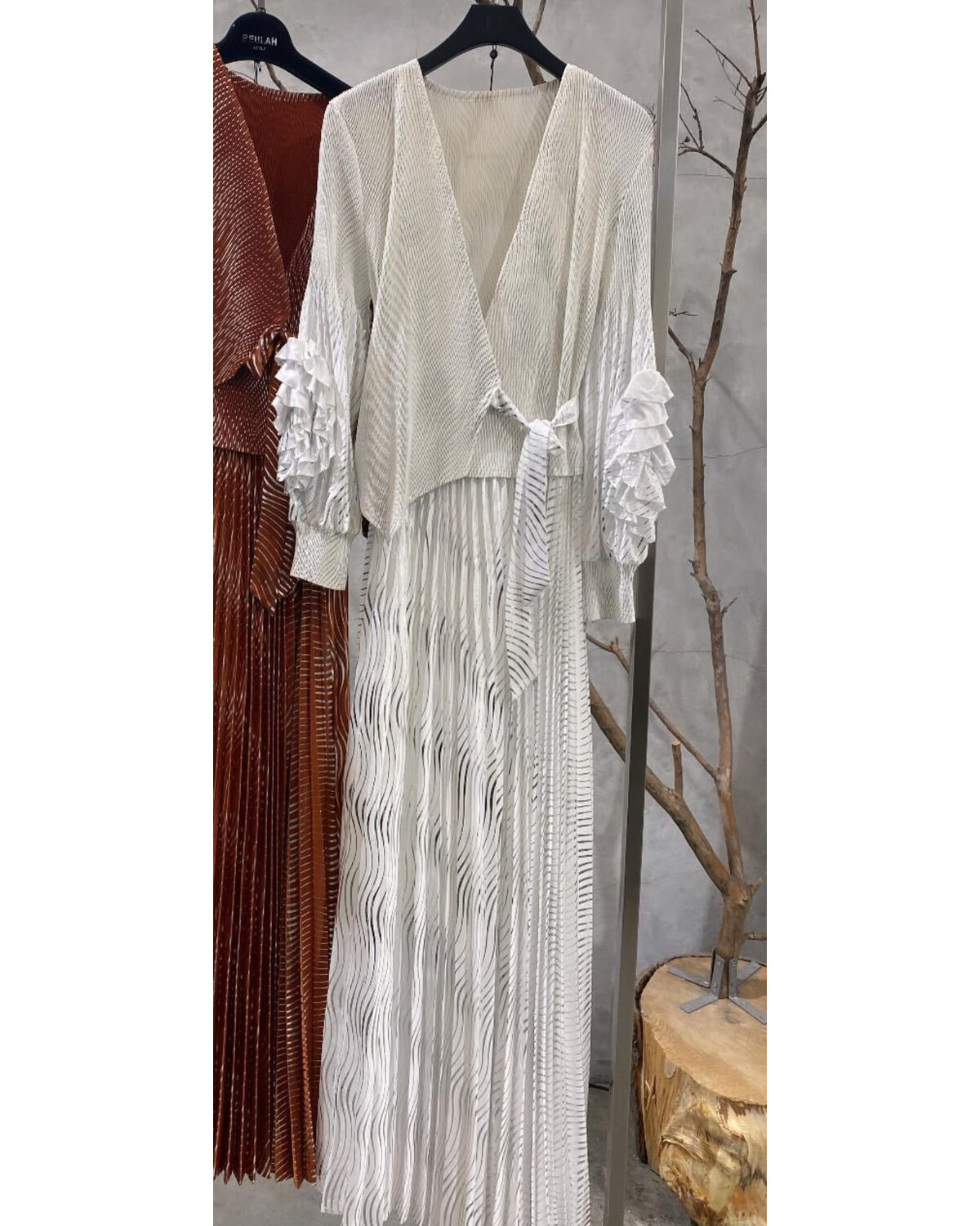 Wave Pleats Wrap Dress