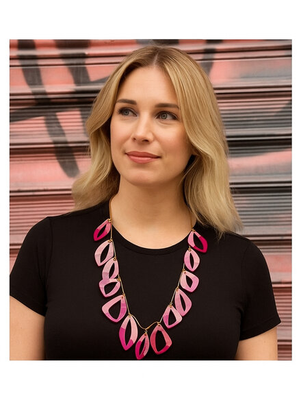 Leaf Shaped Necklace