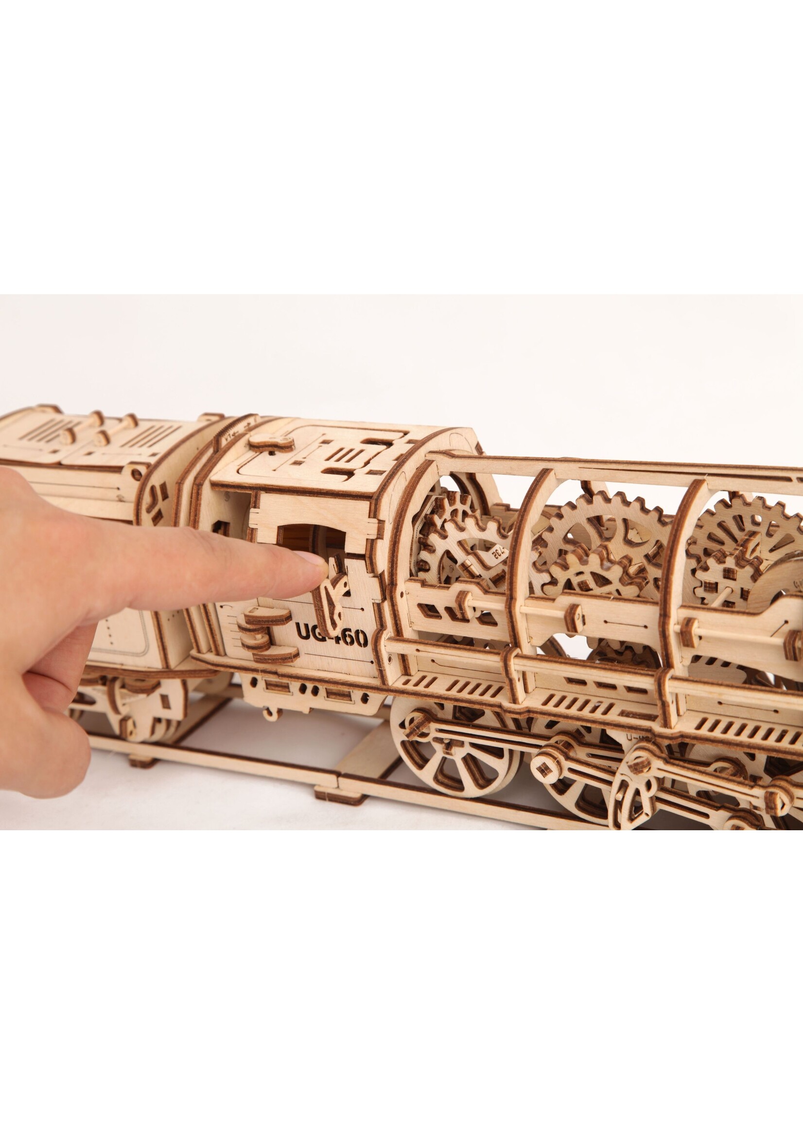 UGEARS LOCOMOTIVE & TENDER