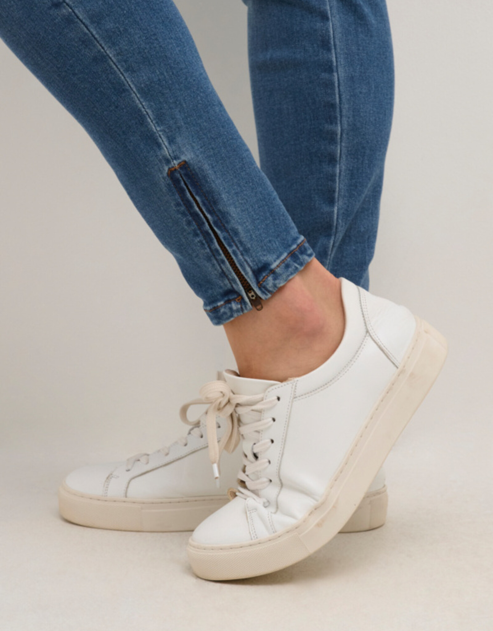 Cream Cream - FW23 CRJosefine Ankle Jeans-Shape Fit