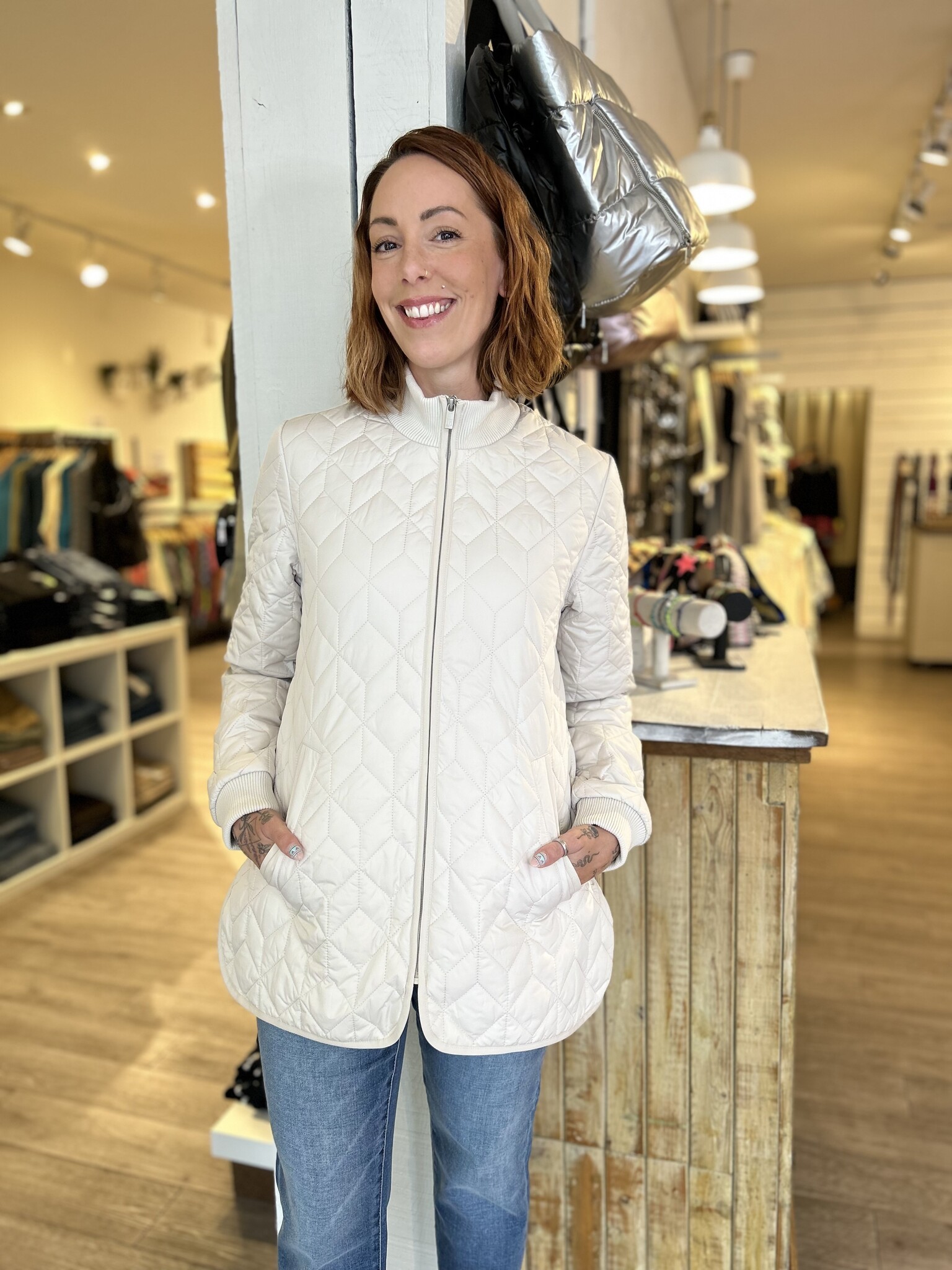 Ilse Jacobsen FW23 ART40 Pointe Claire West Island Vetements Kiva Inc