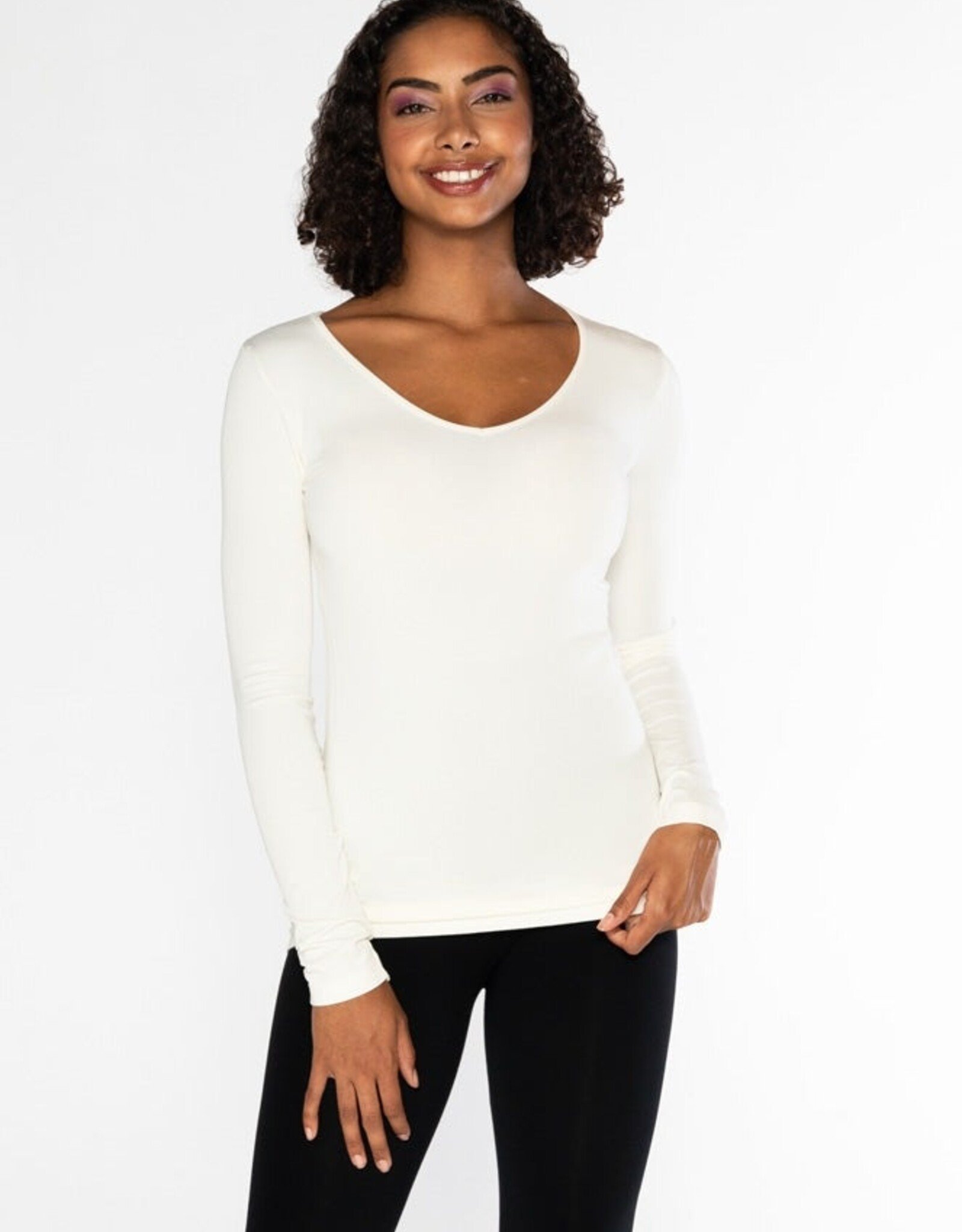 C'est Moi CEBT1207  Bamboo V-Neck  (3 clrs)