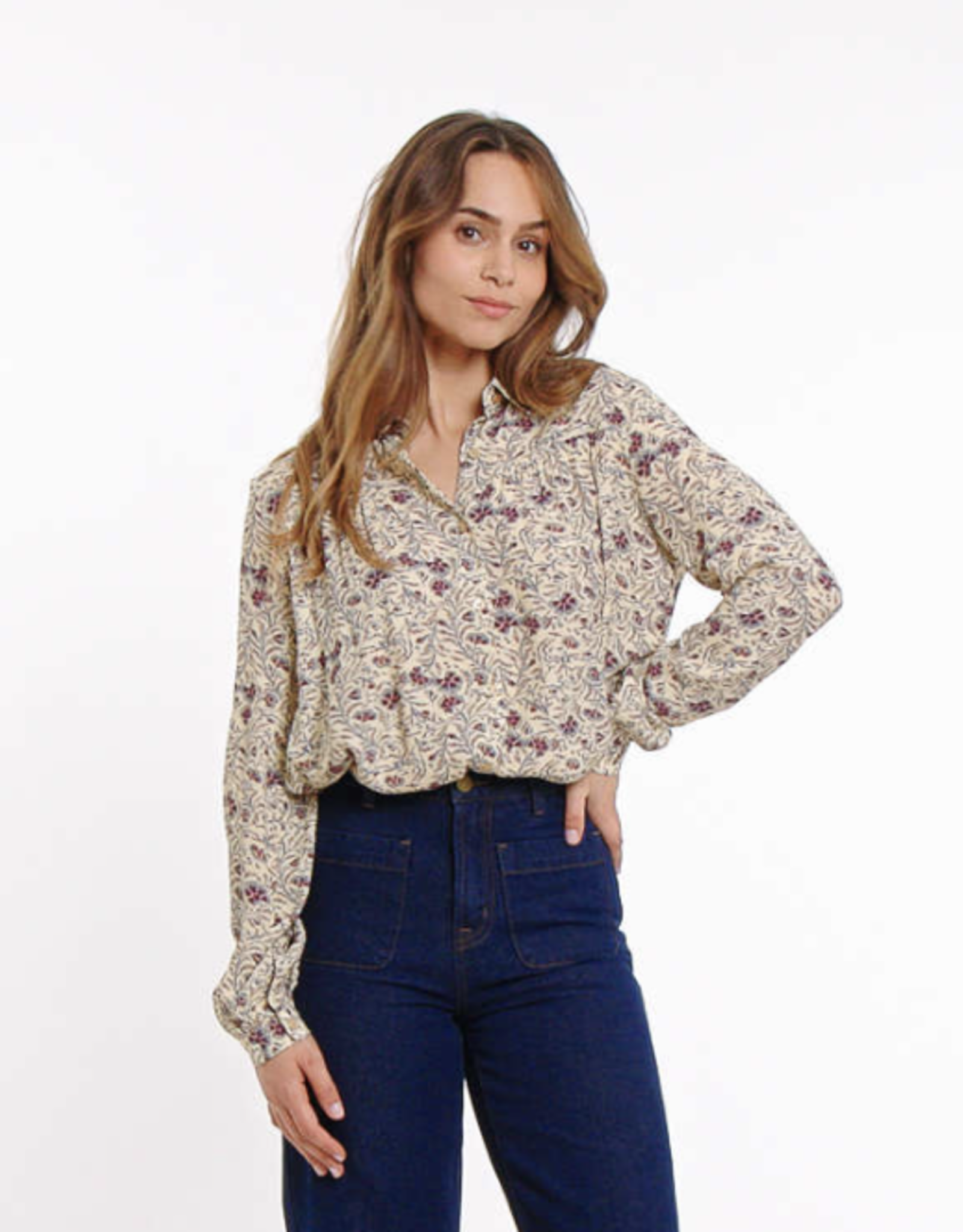 ArtLove- 74521  blouse femme  FW24